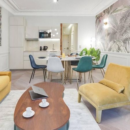 Апартаменти Bright And Gorgeous Flat In The Heart Of Париж Екстер'єр фото